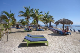 Las Palmas Beach + Snorkeling
